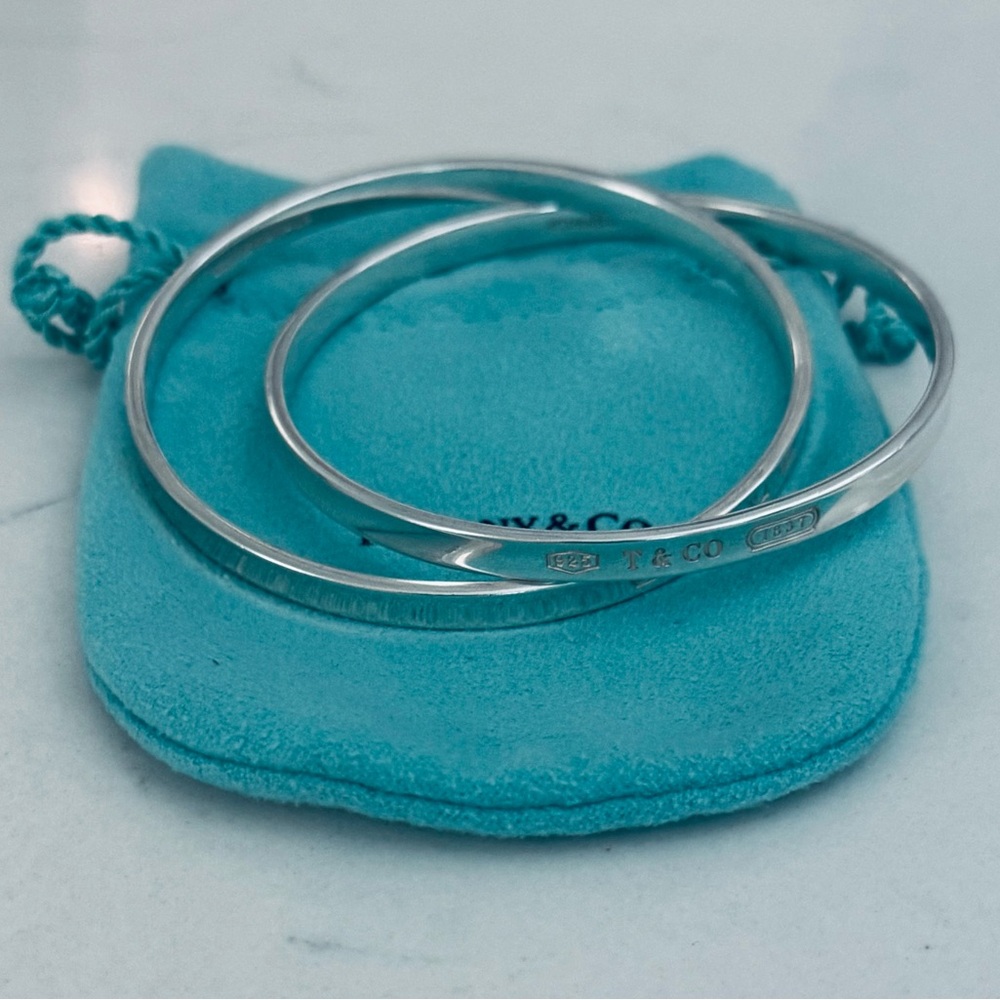 Tiffany & Co. 1837 Sterling Silver 8.5” Interlocking Twin 2 Bangle Set Pristine!